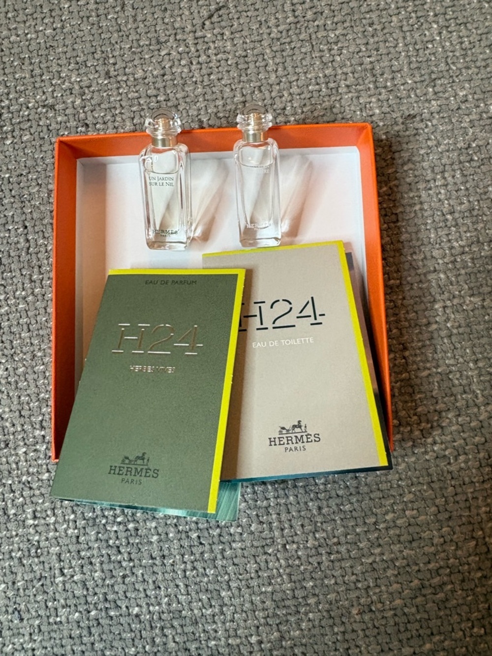 Hermès Mini scents  bundle  7.5ml x2 + H24 Samples in Box